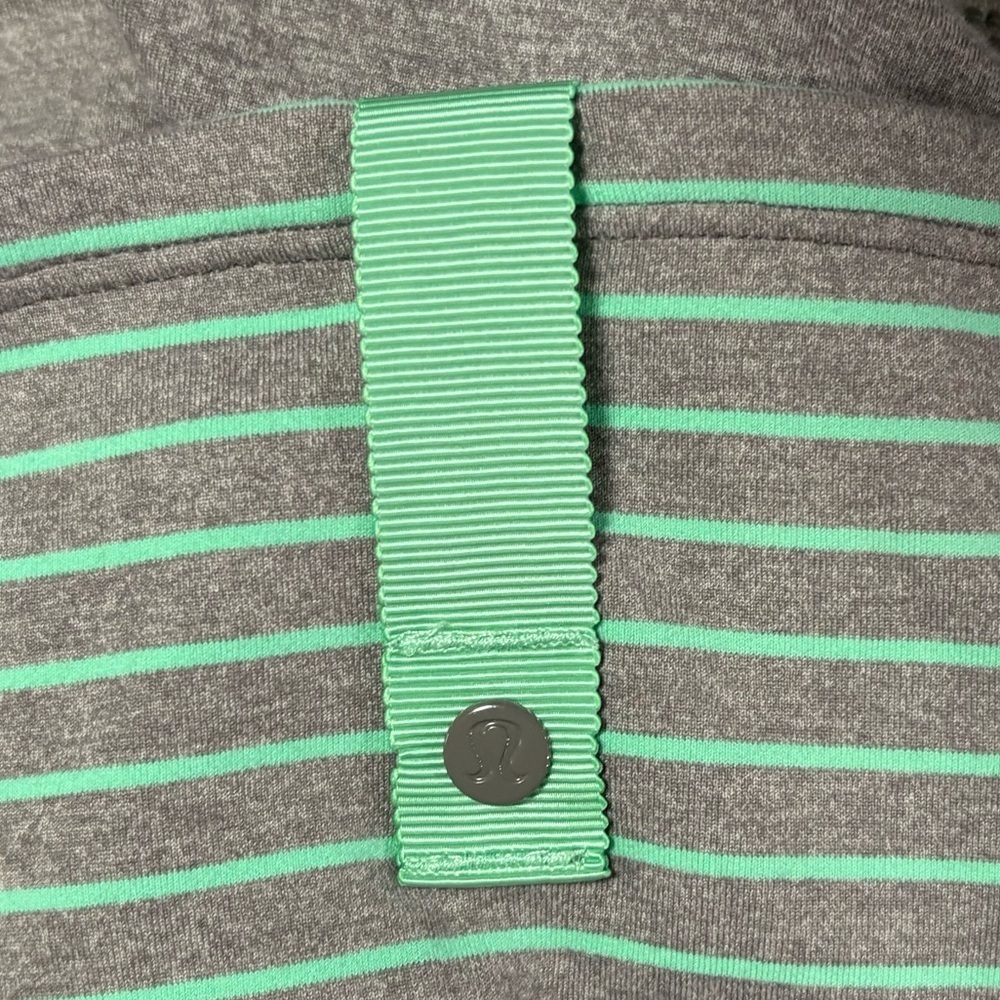 Lululemon Vinyasa Scarf - Picture 3 of 5